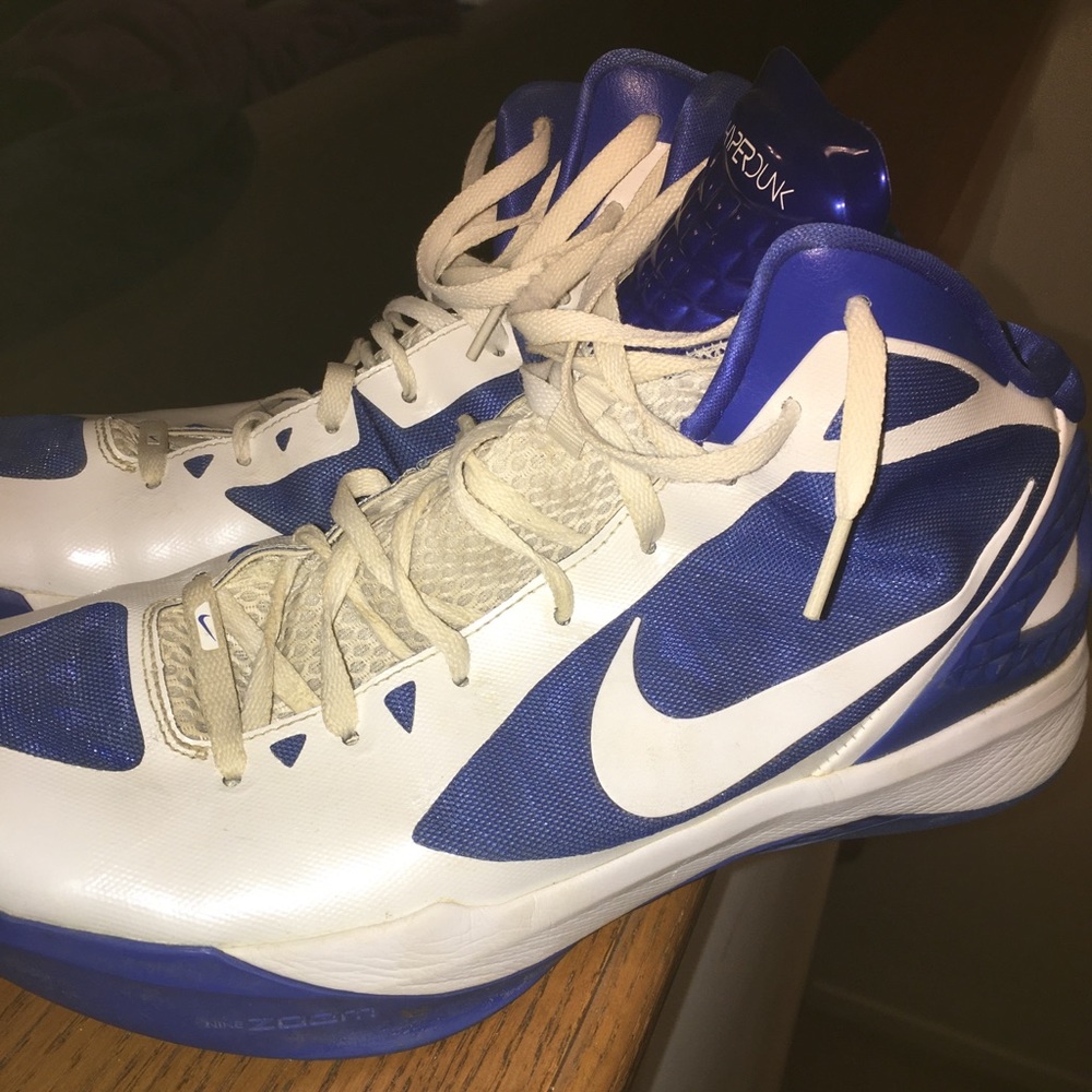 Nike Hyperdunks - image 2